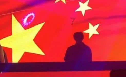 穴居人打高尔夫